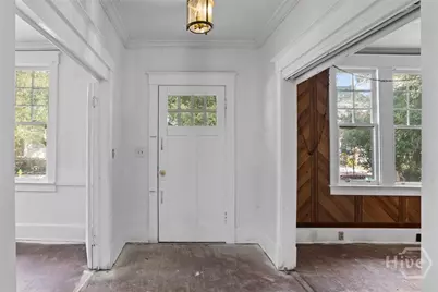 221 E 49th Street, Savannah, GA 31405 - Photo 9