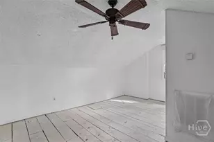 221 E 49th St, Savannah, GA 31405 - Photo 29
