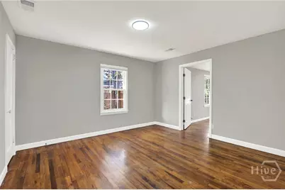406 McKenzie Place, Savannah, GA 31405 - Photo 11