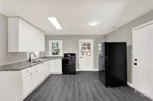 406 McKenzie Pl, Savannah, GA 31405 - Photo 5