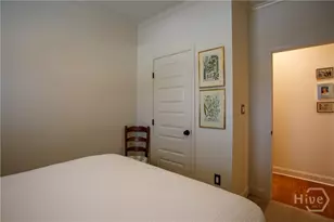 919 E Waldburg St, Savannah, GA 31401 - Photo 23
