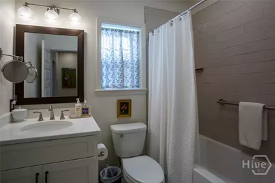 919 E Waldburg Street, Savannah, GA 31401 - Photo 23