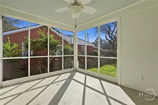 425 Columbus Dr, Savannah, GA 31405 - Photo 7