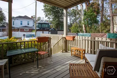 921 E Waldburg Street, Savannah, GA 31401 - Photo 13