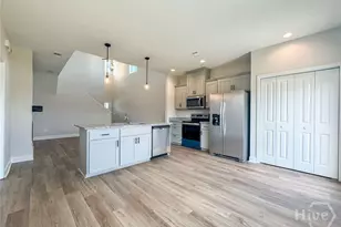 97 Hamilton Dr, Hinesville, GA 31313 - Photo 9