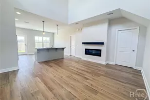 97 Hamilton Dr, Hinesville, GA 31313 - Photo 3
