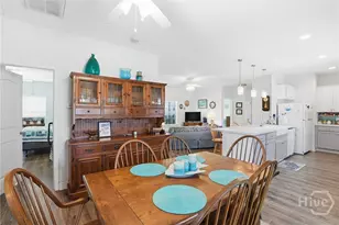 613 Leaning Oaks Dr, Savannah, GA 31410 - Photo 11