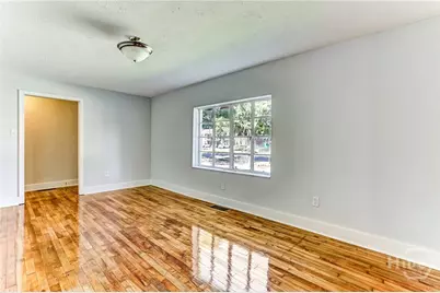 1928 Skidaway Road, Savannah, GA 31404 - Photo 11