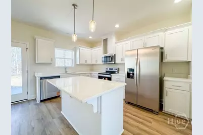 190 Providence Loop, Hinesville, GA 31313 - Photo 7