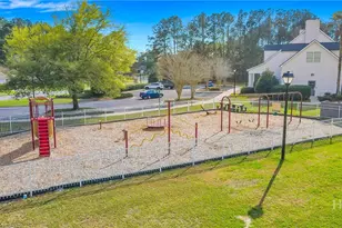 28 Flagler Dr, Savannah, GA 31419 - Photo 39