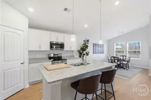 28 Flagler Dr, Savannah, GA 31419 - Photo 13