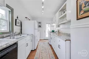 2130 Hanson St, Savannah, GA 31404 - Photo 11