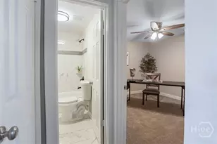 3127 Gilbert St, Savannah, GA 31404 - Photo 41