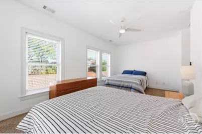 516 W 37th Street, Savannah, GA 31415 - Photo 33