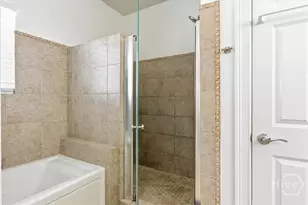 516 W 37th St, Savannah, GA 31415 - Photo 33