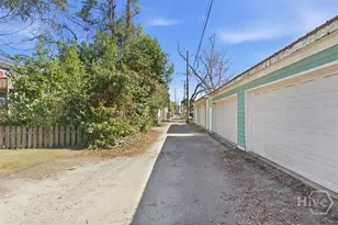 516 W 37th St, Savannah, GA 31415 - Photo 39