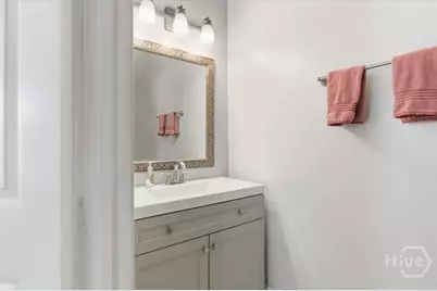516 W 37th Street, Savannah, GA 31415 - Photo 23