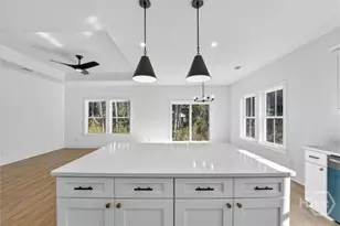 1072 Cottage Wy, Darien, GA 31305 - Photo 3