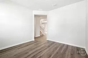 358 Crosstown Ave, Richmond Hill, GA 31324 - Photo 5