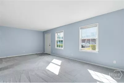 455 Mall Boulevard #94, Savannah, GA 31406 - Photo 5