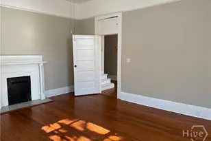 836 E Henry St, Savannah, GA 31401 - Photo 19