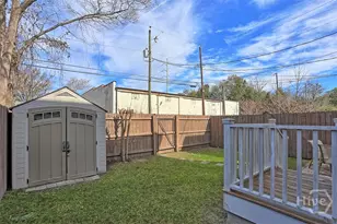 546 E 32nd St, Savannah, GA 31401 - Photo 47