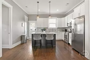 546 E 32nd St, Savannah, GA 31401 - Photo 15