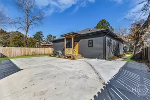801 W 50th St, Savannah, GA 31405 - Photo 15