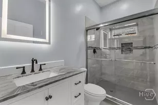 801 W 50th St, Savannah, GA 31405 - Photo 13