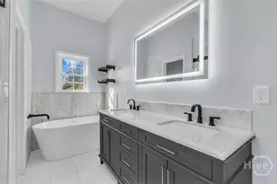 801 W 50th St, Savannah, GA 31405 - Photo 11