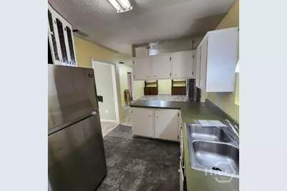23 Canterbury Circle, Savannah, GA 31419 - Photo 7