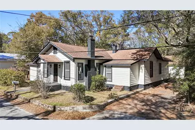 2138 Louisiana Avenue, Savannah, GA 31404 - Photo 1