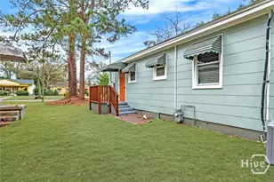 2102 Auburn St, Savannah, GA 31404 - Photo 17