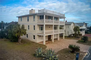 10 8th St, Tybee Island, GA 31328 - Photo 3
