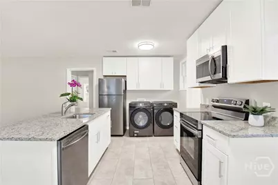 1309 E 55th Street, Savannah, GA 31404 - Photo 7