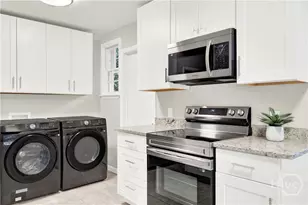 1309 E 55th St, Savannah, GA 31404 - Photo 9