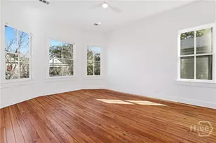 203 E 39th St, Savannah, GA 31401 - Photo 23