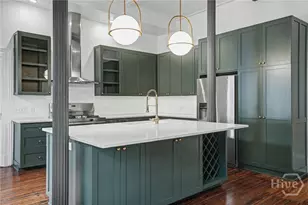 114 W Bolton St, Savannah, GA 31401 - Photo 15
