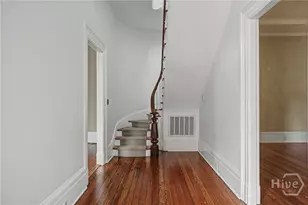 114 W Bolton St, Savannah, GA 31401 - Photo 9