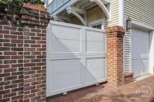 114 W Bolton St, Savannah, GA 31401 - Photo 65