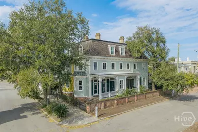 114 W Bolton Street, Savannah, GA 31401 - Photo 1