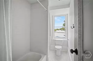 114 W Bolton St, Savannah, GA 31401 - Photo 35