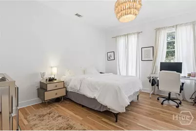 521 W 37th Street, Savannah, GA 31415 - Photo 27
