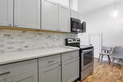 521 W 37th Street, Savannah, GA 31415 - Photo 9