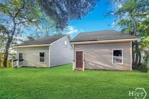 1723 Dunn St, Savannah, GA 31415 - Photo 5