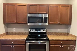 110 Cantle Dr, Richmond Hill, GA 31324 - Photo 3