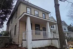 1207 E Bolton St, Savannah, GA 31404 - Photo 3