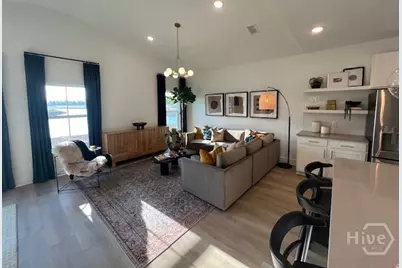 305 Kingswood Circle, Savannah, GA 31302 - Photo 3