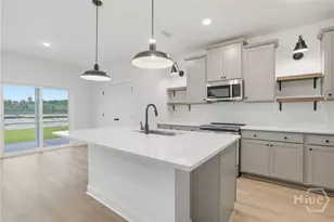296 Kingswood Cir, Savannah, GA 31302 - Photo 5