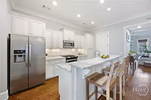 203 E 56th St, Savannah, GA 31405 - Photo 13